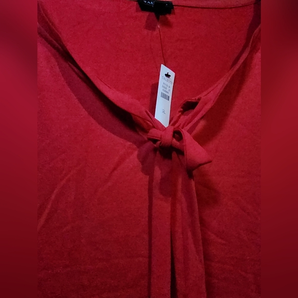 Talbot's red short sleeve blouse, size XL, nwt, flowy, v neck - Picture 4 of 5